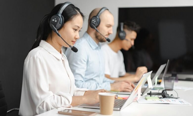 business support hotline available